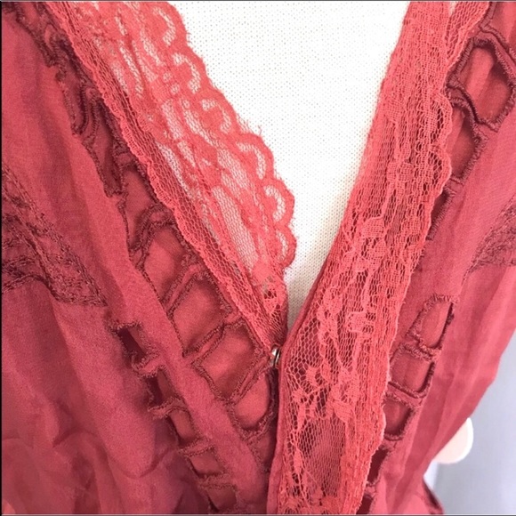 Tularosa Charmer Romper Lace Rusted Cherry S - Picture 5 of 5